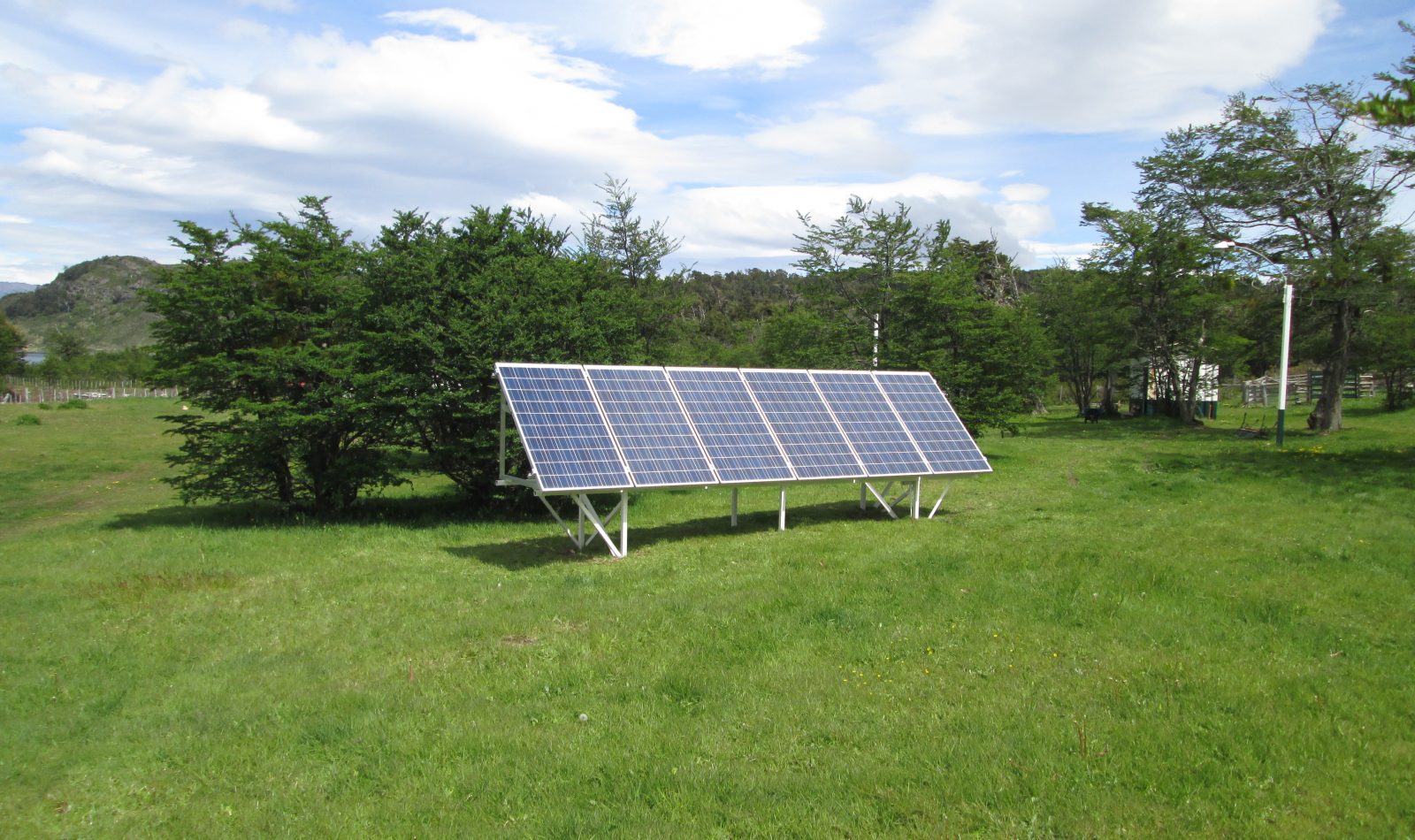 Proyecto de Paneles Solares Estancia María y Lourdes